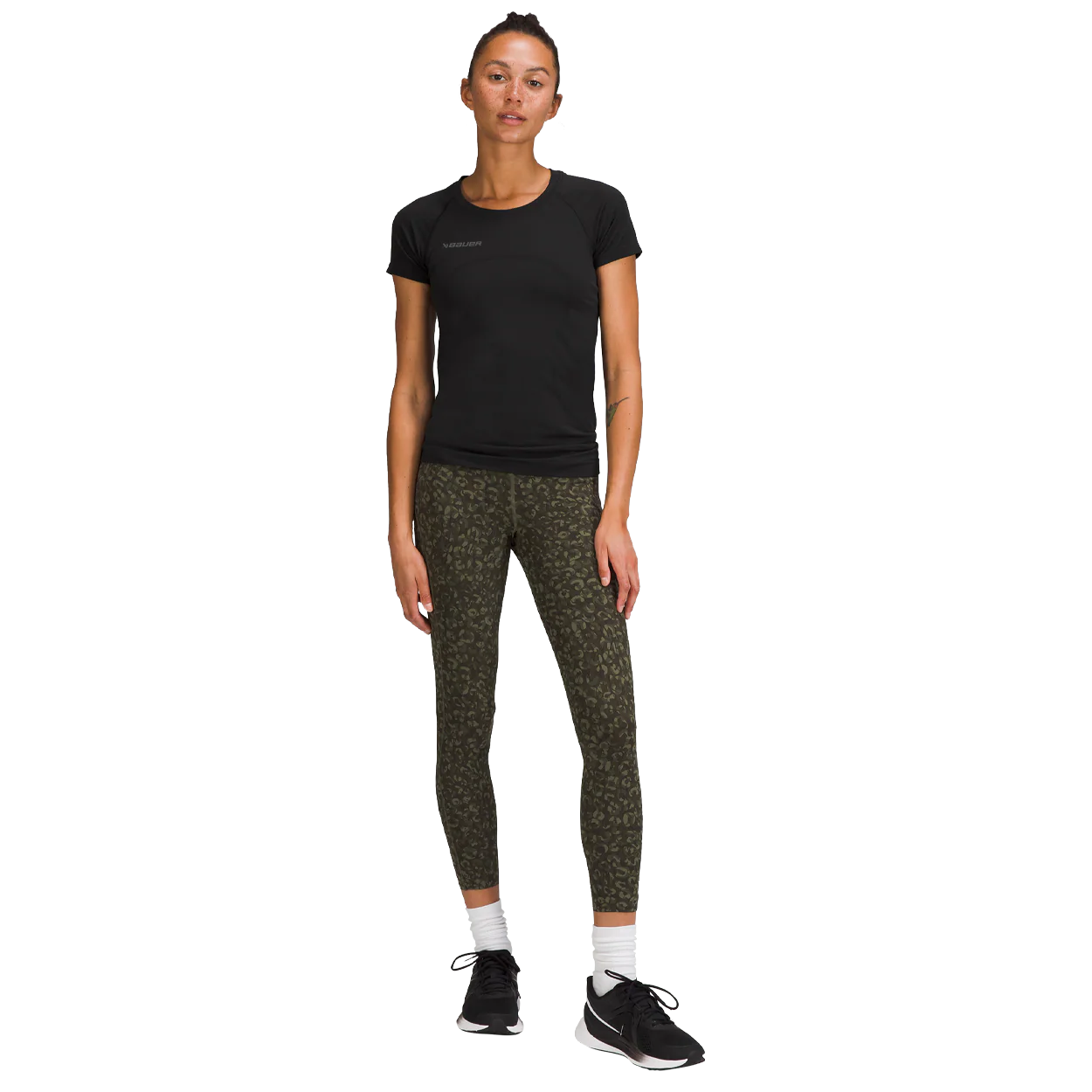 BAUER // lululemon SWIFTLY TECH SHORTSLEEVE - Image 3