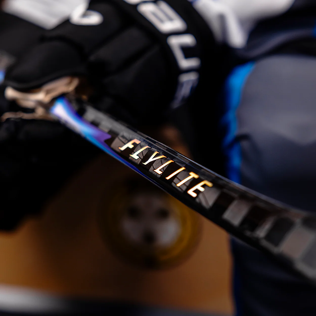 BAUER VAPOR FLYLITE GRIP STICK YOUTH - Image 12